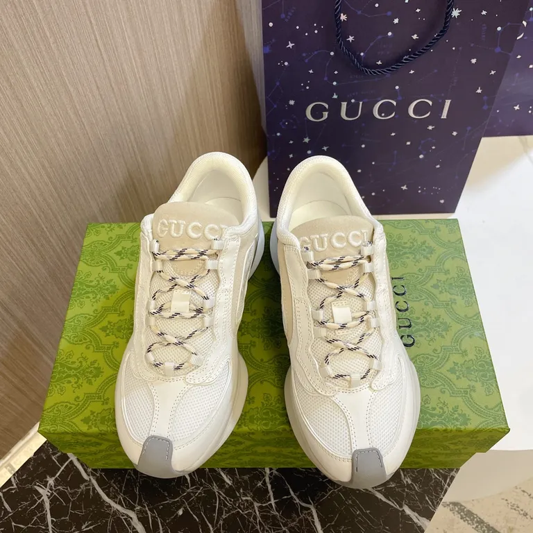 Gucci Shoe 